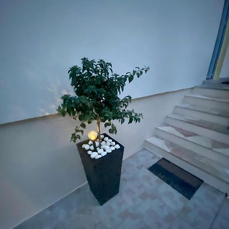 Lumar Holidays And Apartments Preko Exteriör bild